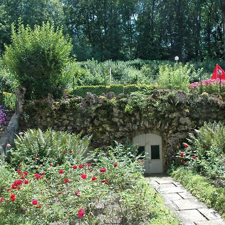 Hotel Et Studios D'Orfeuil Bourbonne-les-Bains Dış mekan fotoğraf