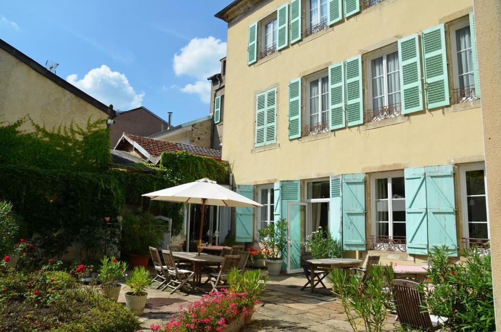 Hotel Et Studios D'Orfeuil Bourbonne-les-Bains Dış mekan fotoğraf