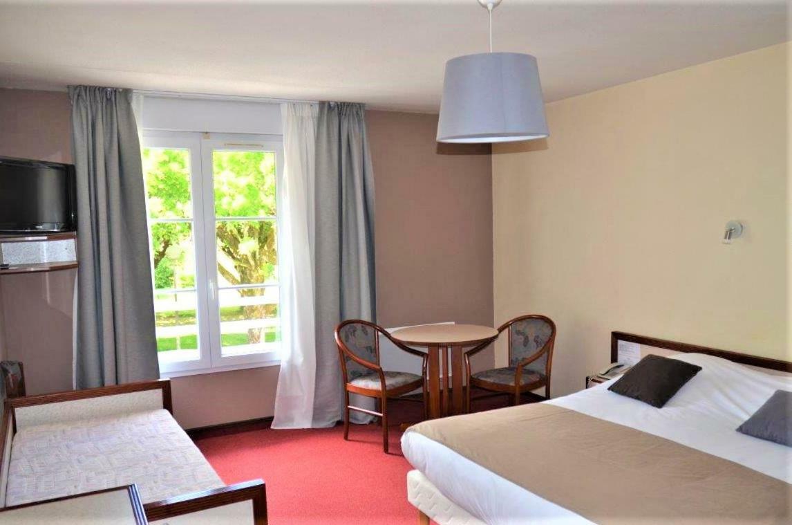 Hotel Et Studios D'Orfeuil Bourbonne-les-Bains Dış mekan fotoğraf
